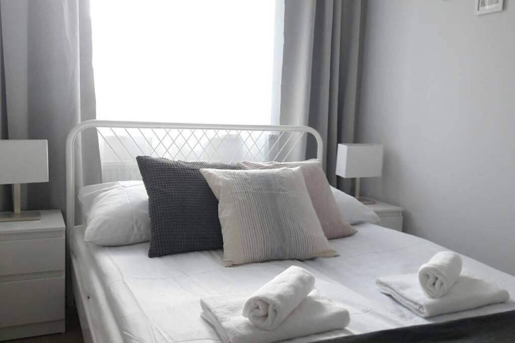 Lux Apartment Close To Medicover And Paley 华沙 外观 照片
